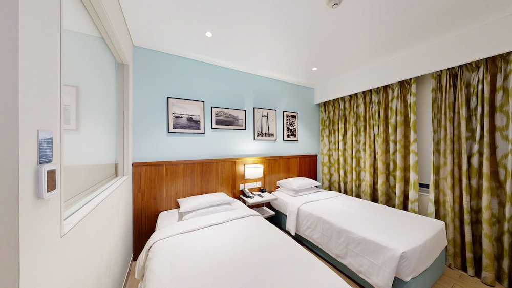 Deluxe, Twin Beds, City View, Fairfield by Marriott Kolkata 2/10