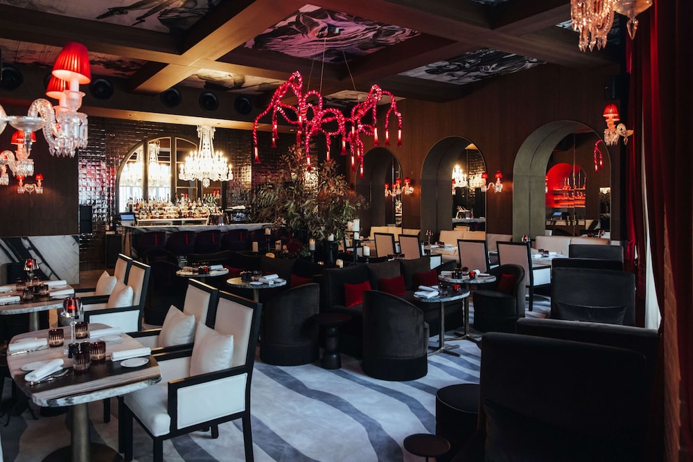 Sax Paris, LXR Hotels & Resorts 43/56