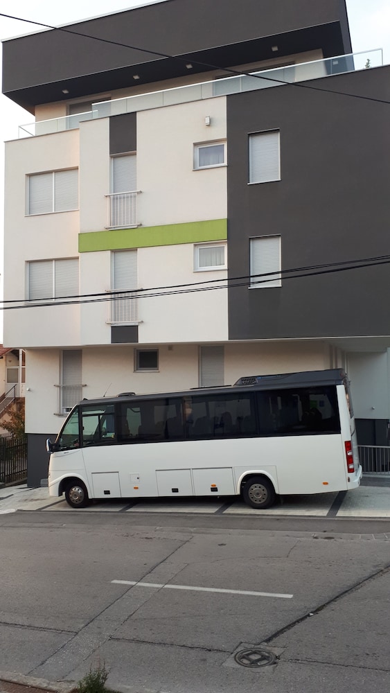 Hotel Family 37/46