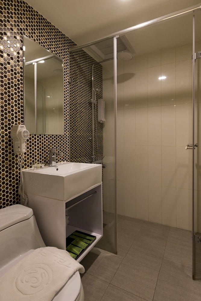 Hotel Puri Taipei Station Branch 48/50