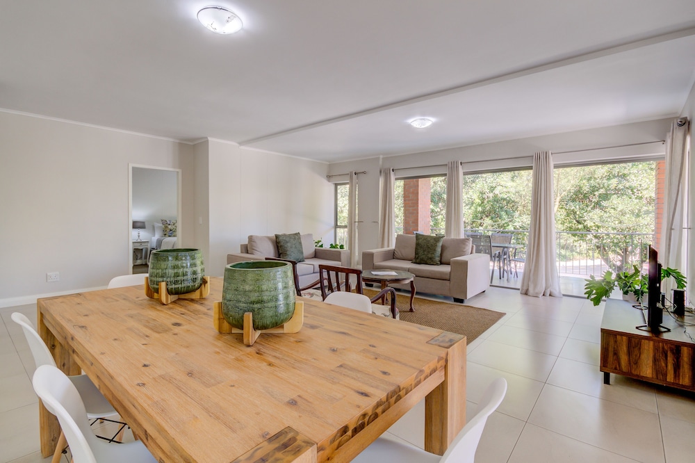 Mayfair Luxury Apartments 43/50