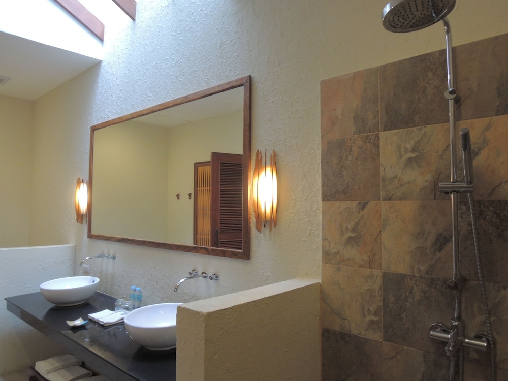 Bluewater Sumilon Island Resort 48/50