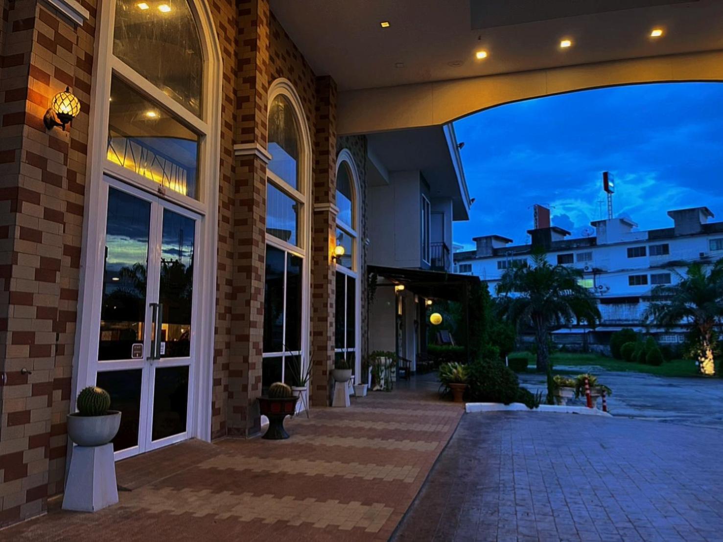 Bright Hotel Khon Kaen 6/50