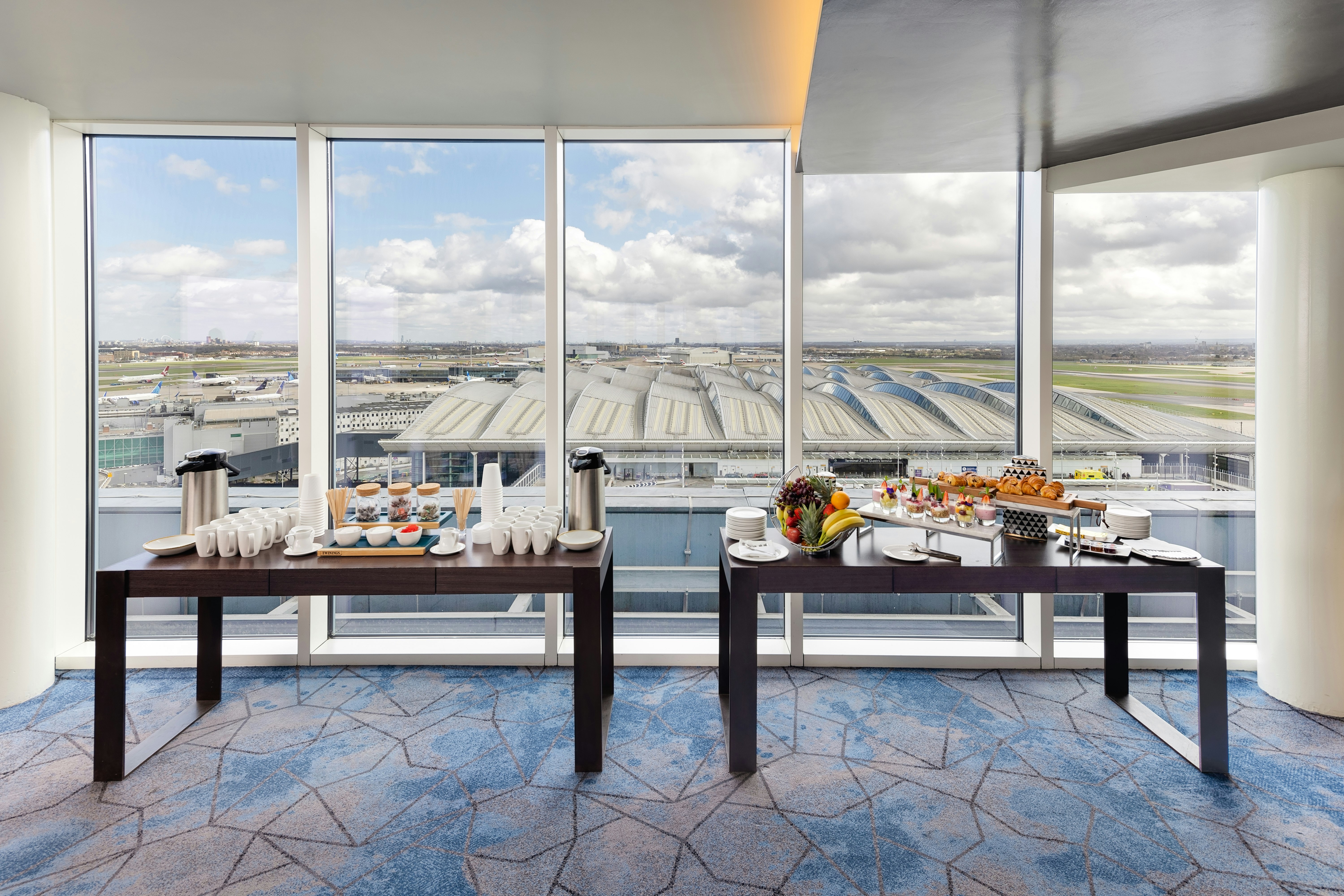 Hilton Garden Inn London Heathrow Terminal 2 and 3 55/66
