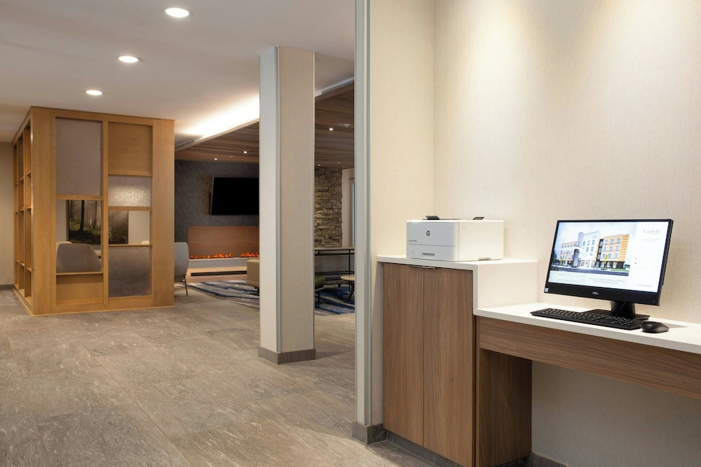Fairfield Inn & Suites by Marriott Greenville Spartanburg/Duncan 36/40