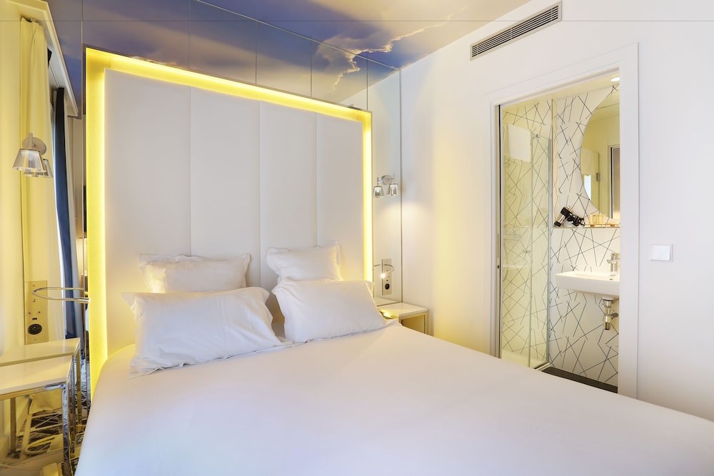 Nouvel Hotel 20/55