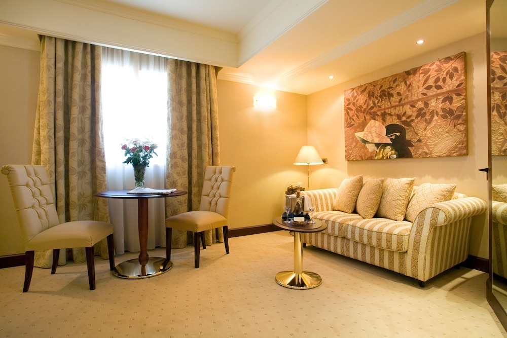 Grand Hotel Olimpo 27/46