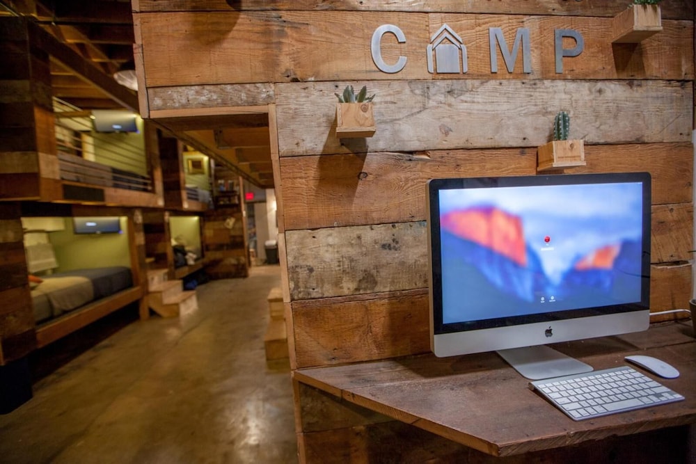 PodShare Los Feliz - Hostel 7/45