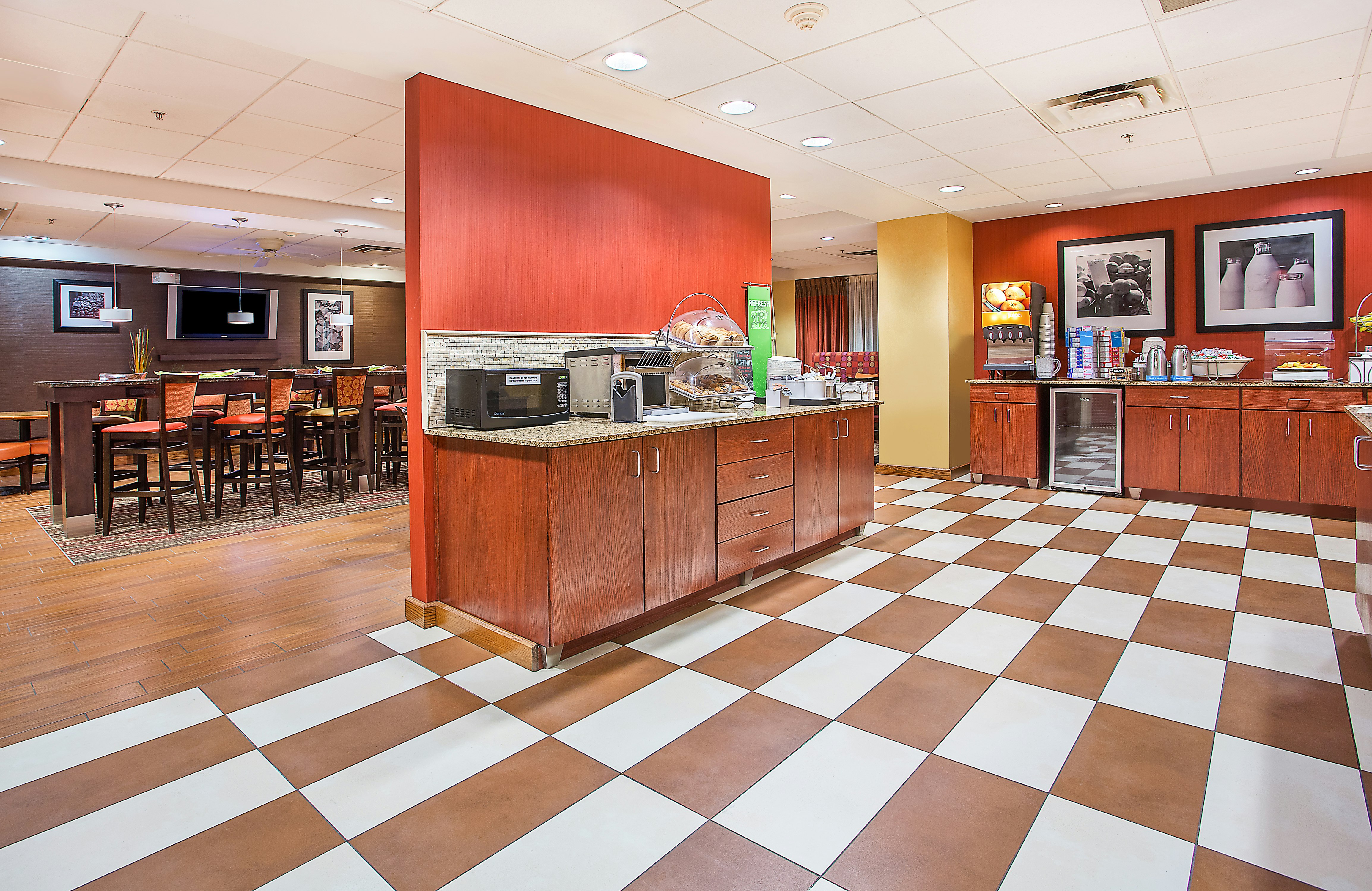 Hampton Inn Knoxville West At Cedar Bluff 5/50