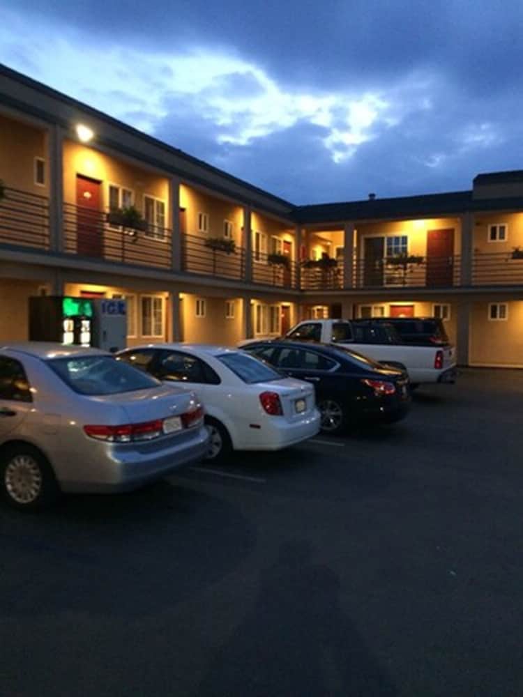 Americas Best Value Inn Seaside South 23/34