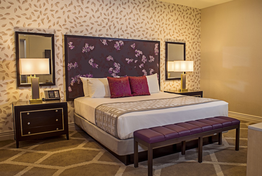The Orleans Hotel and Casino 6/50