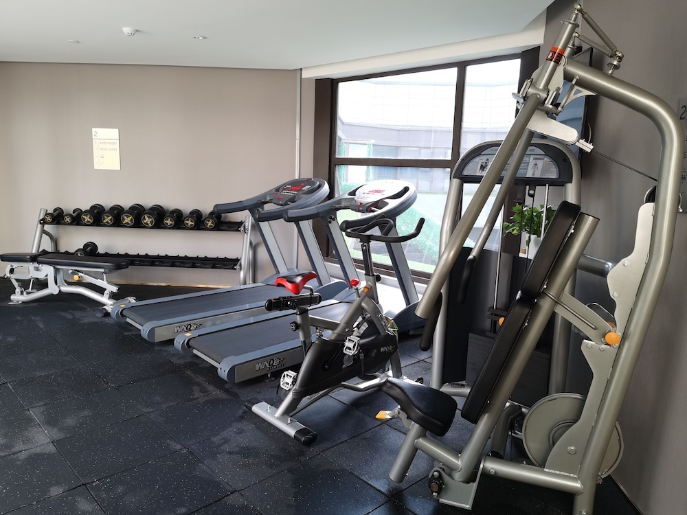 Mercure Shanghai Necc 25/46