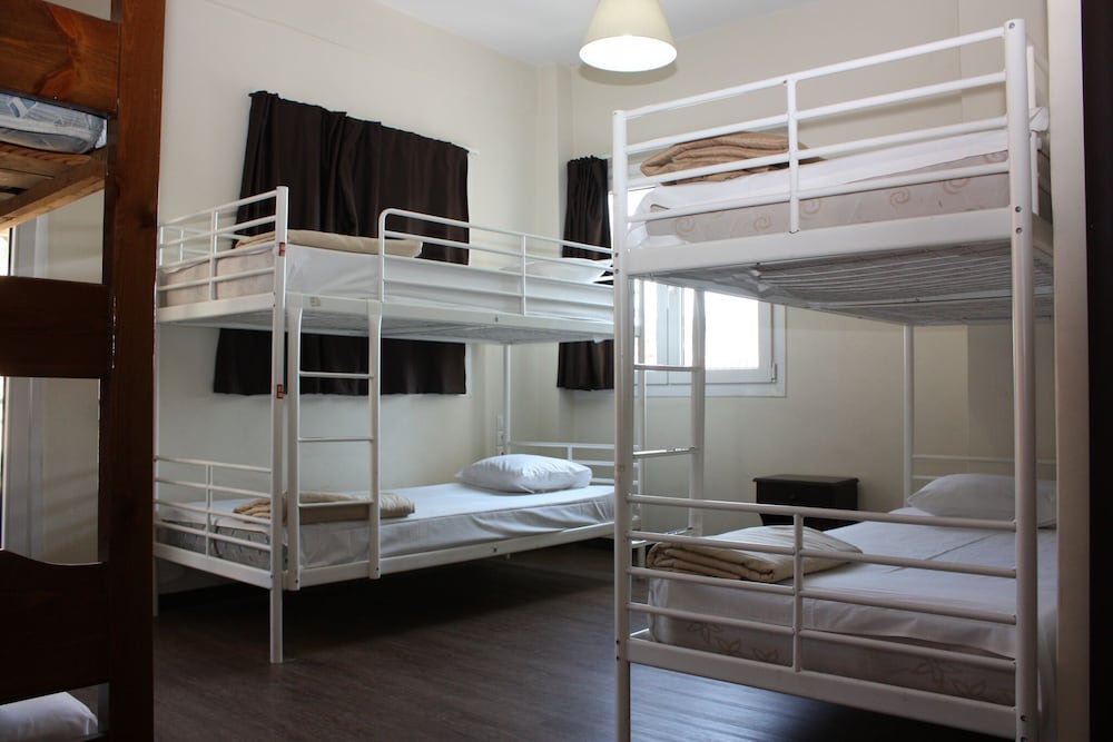 MIXED DORM, STANDARD, 8 BEDS