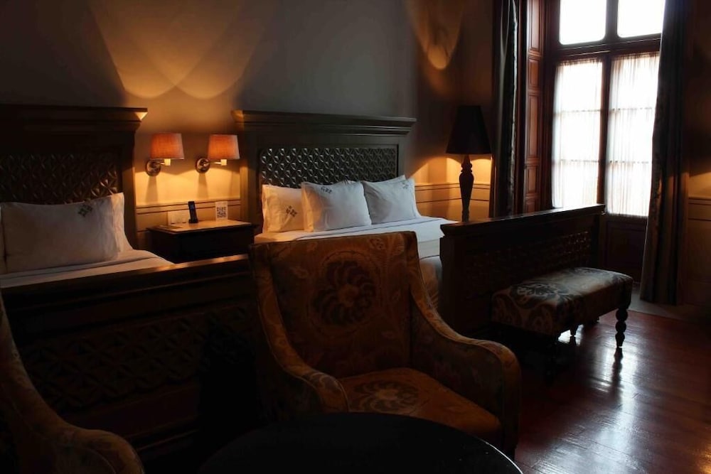 CASA GRANDE HOTEL BOUTIQUE 42/67