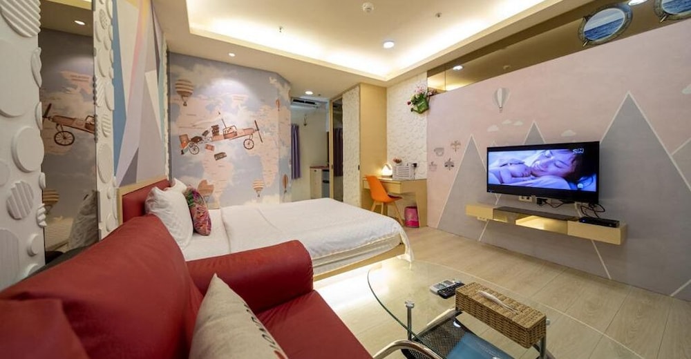 85 Asia Hotel 53/69