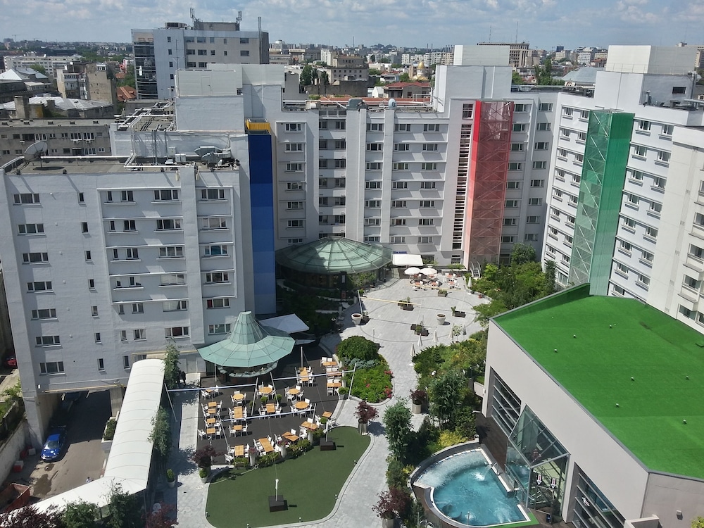 Park Inn By Radisson Bucharest Hotel And Residence 3/48