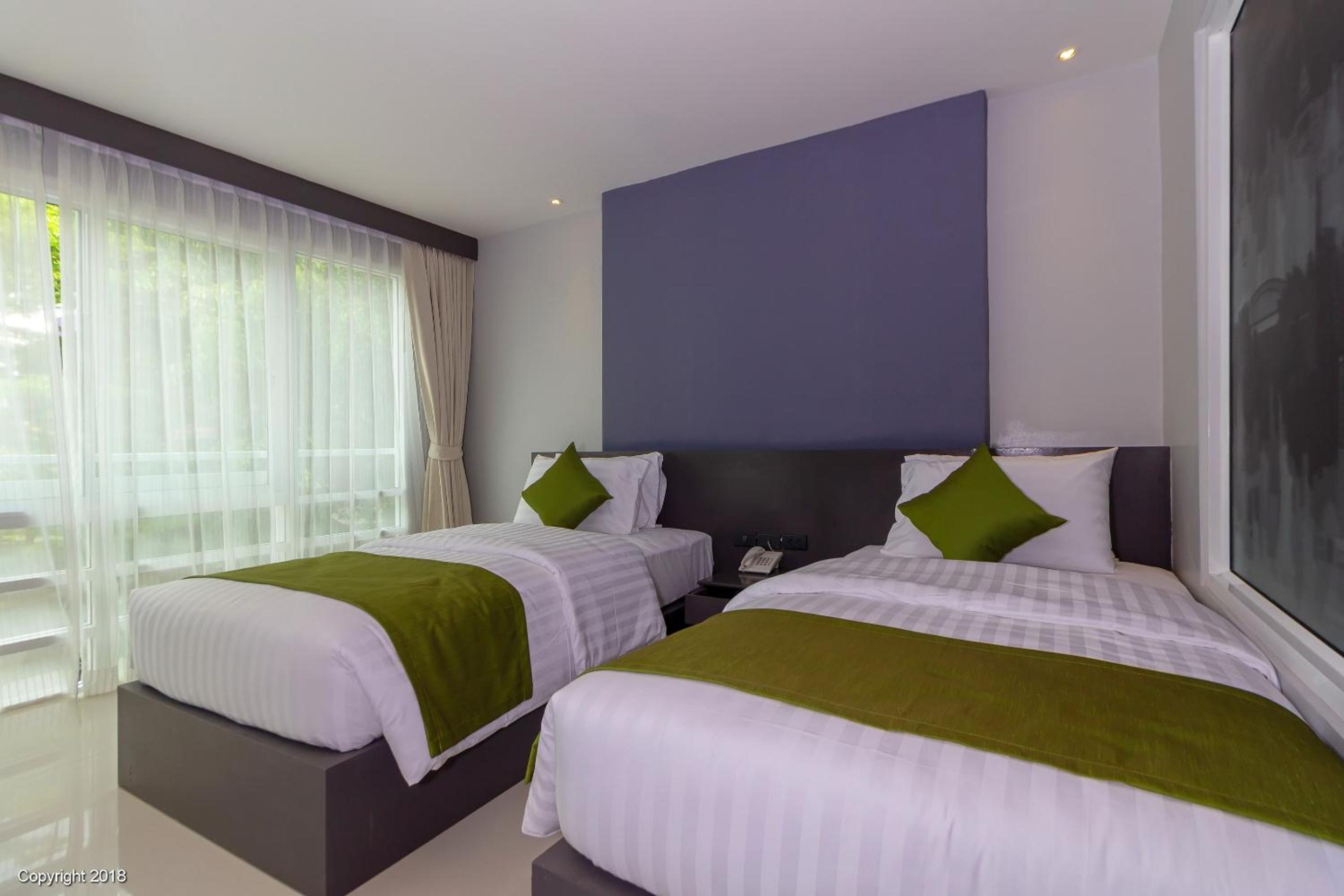 Superior, King Bed, MODERN LIVING HOTEL 6/10
