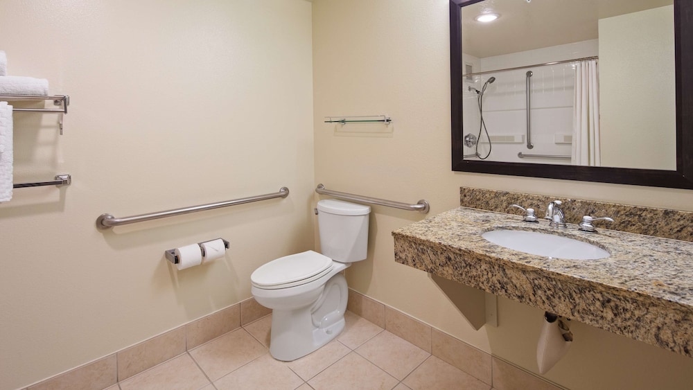 Best Western Plus Bayside Inn 19/39