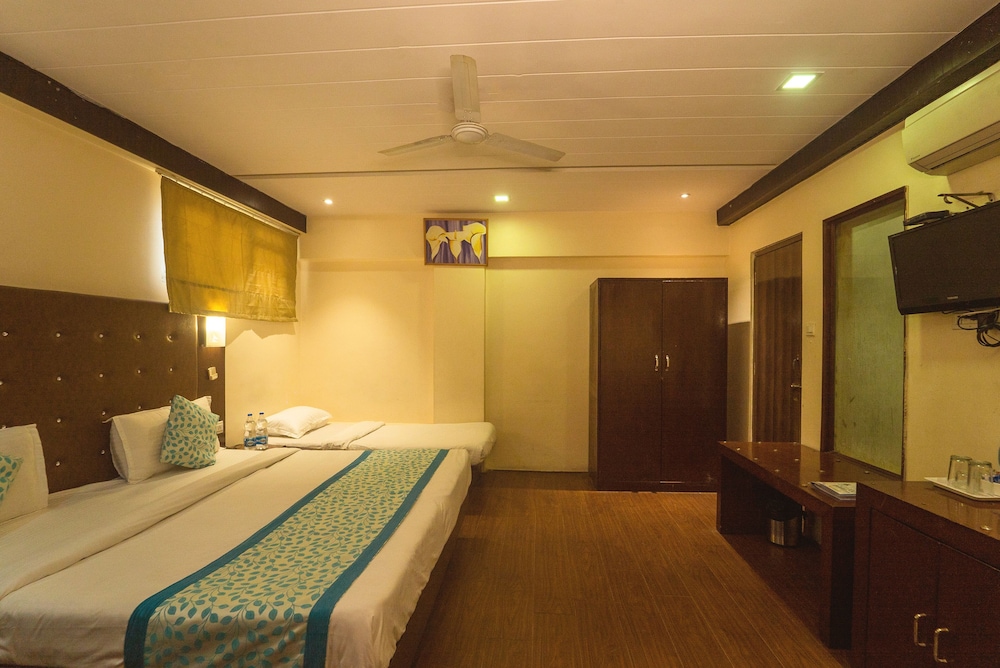 Vatika Inn 19/40