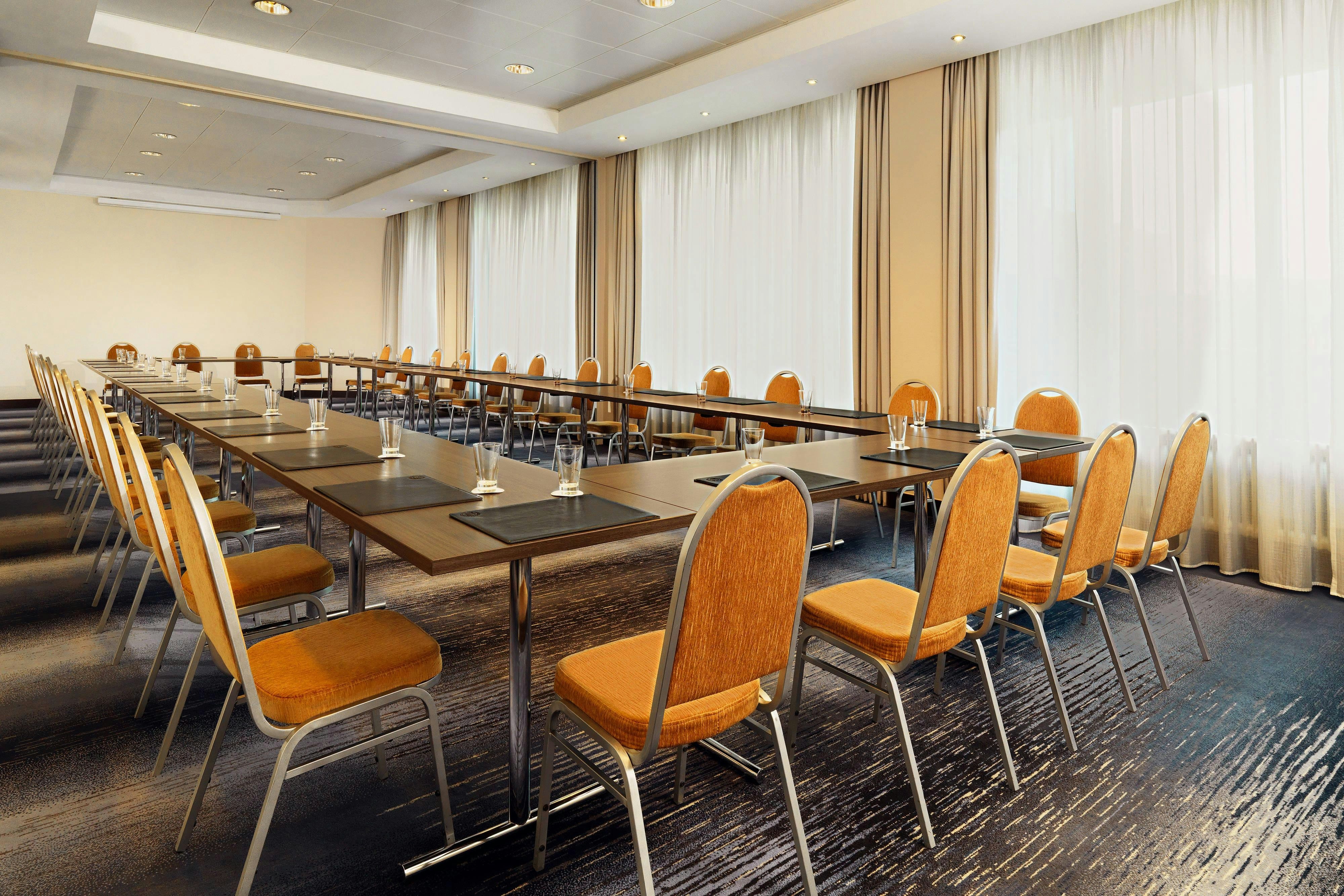 Sheraton Frankfurt Airport Hotel And Conference Center 65/75