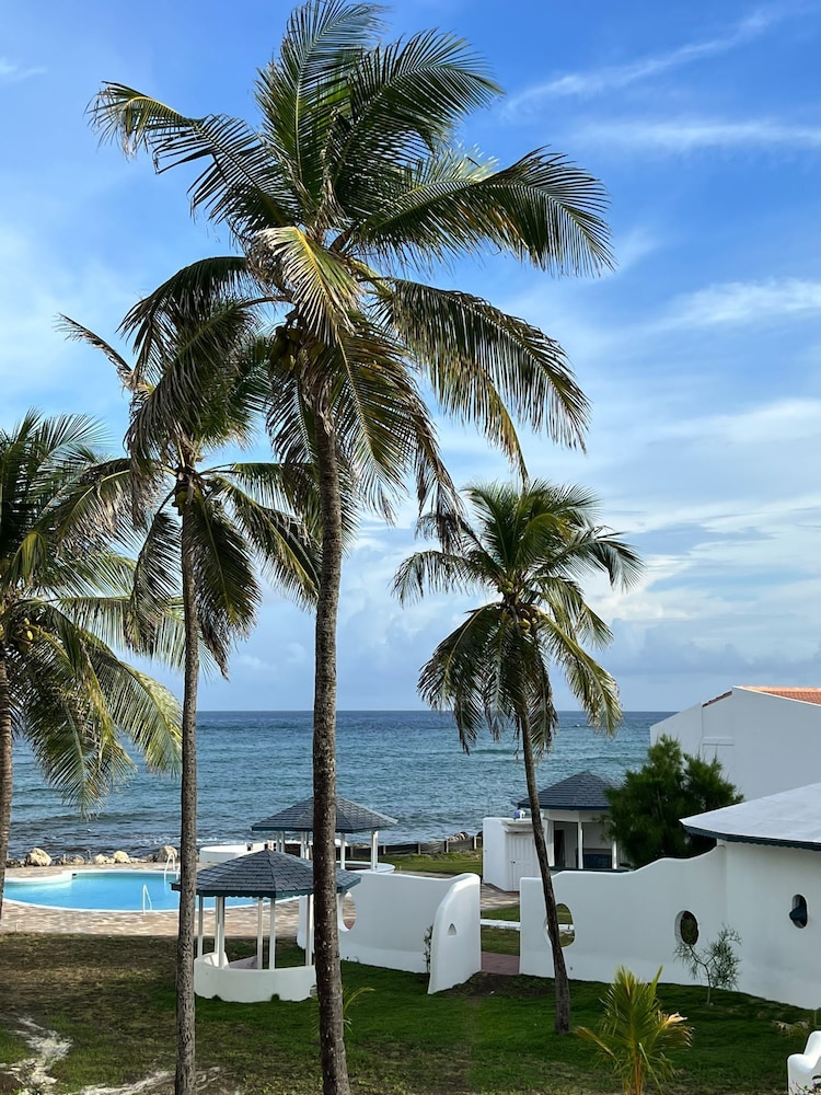 OceanBlue Resort 35/50