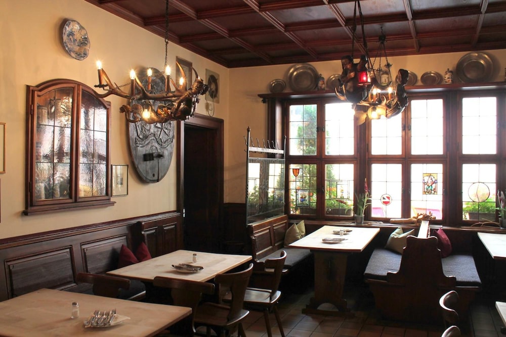 Steichele, Hotel Restaurant Weinstube 28/39