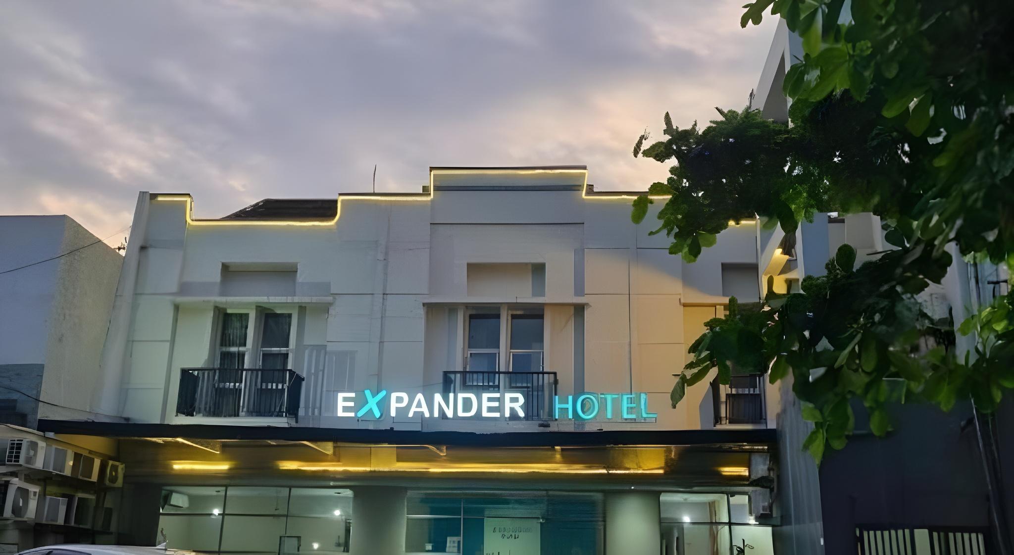 Expander Hotel Semarang 1/23