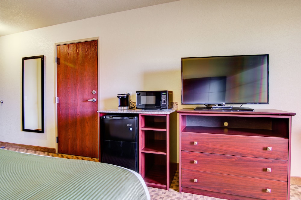 Quality Inn Quinter I-70 38/50