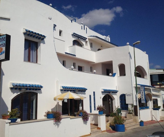 Hotel Miramare Garzia 1/17