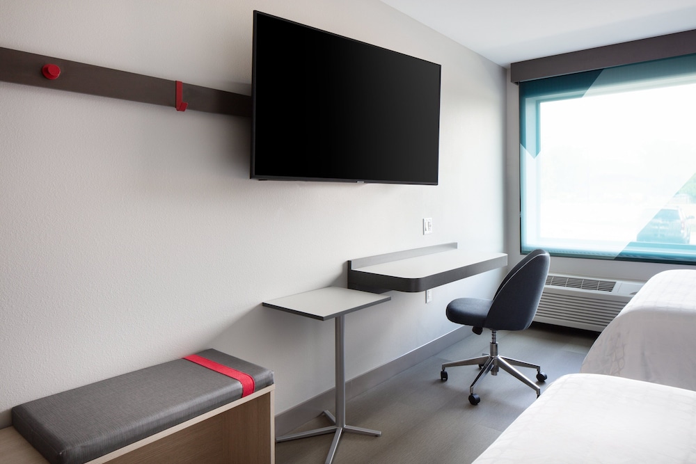 Avid Hotels Madison - Monona 29/33