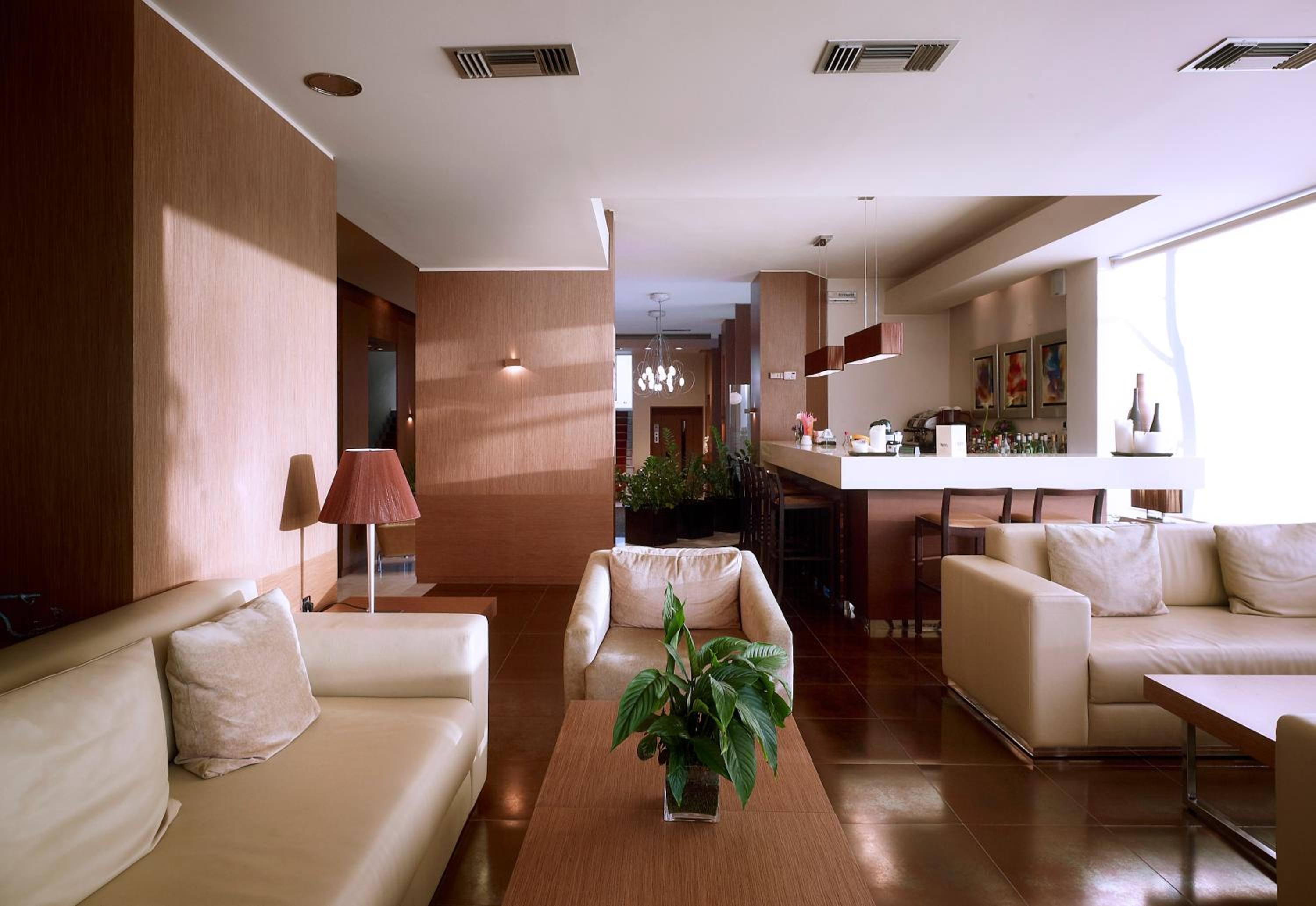 Irida Hotel 36/59