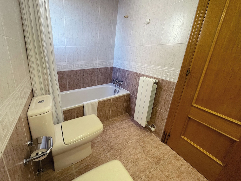 APARTAMENTOS EL PILAR 3000 31/34