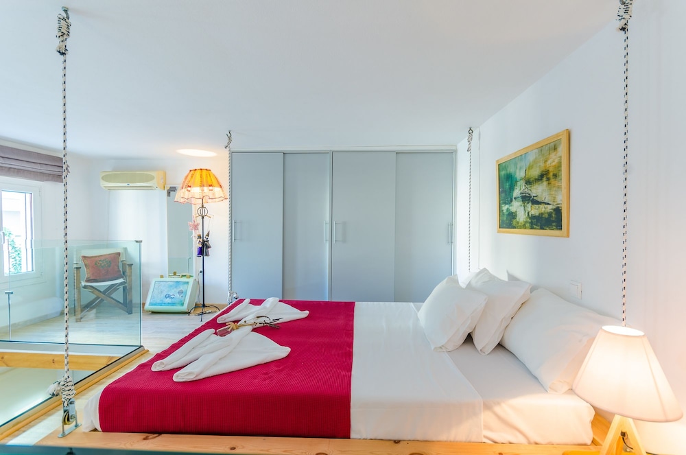 Happiness Apartments 57/75