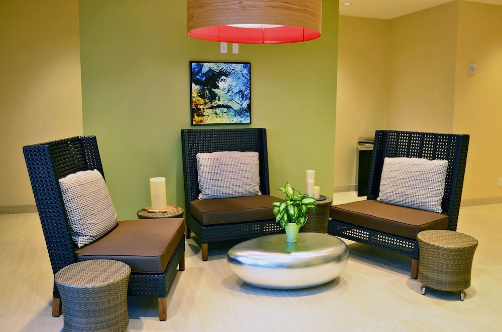 Hilton Garden Inn Daytona Beach Oceanfront 33/58