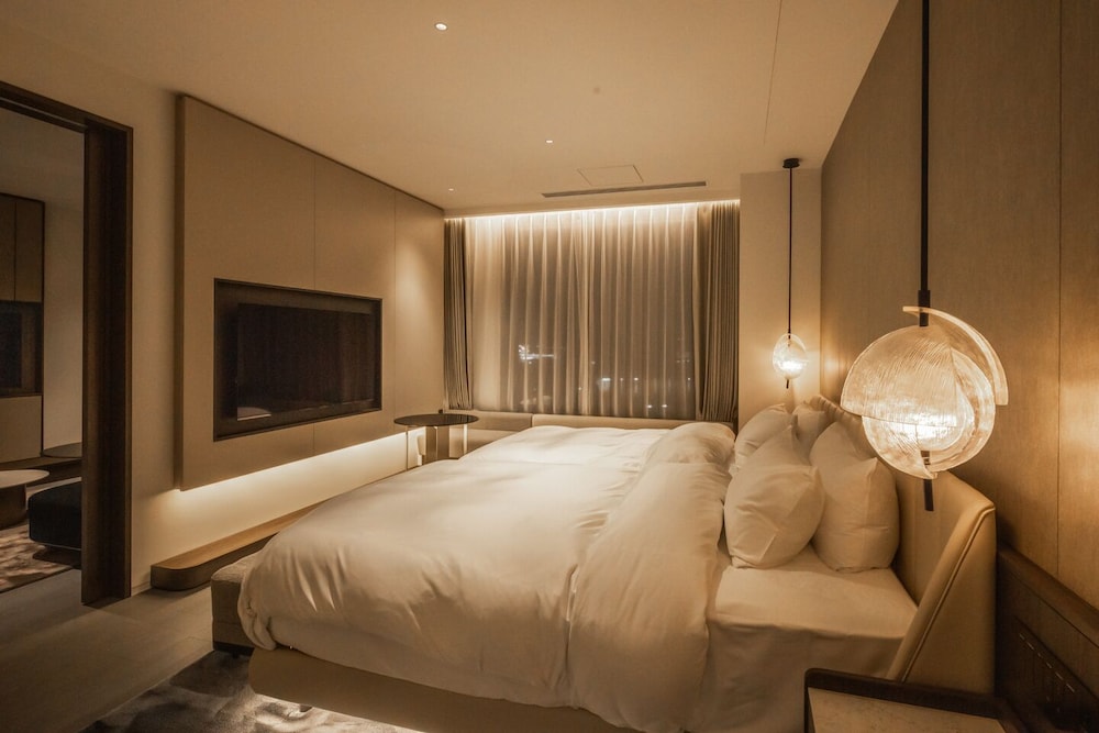 Atago Hotel 24/56