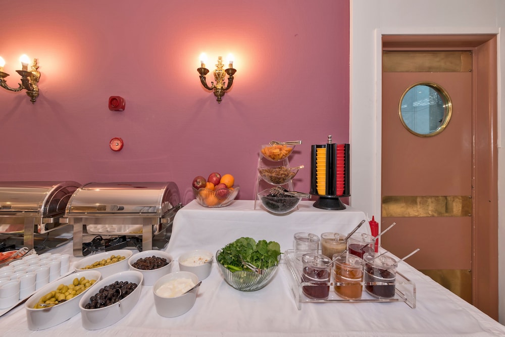 Febor Park Hotel 18/60