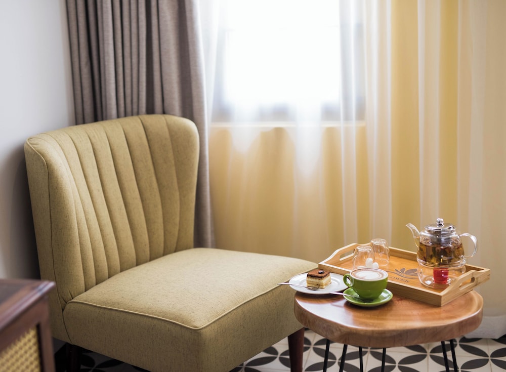Flower Beachstay & Coffee 37/50