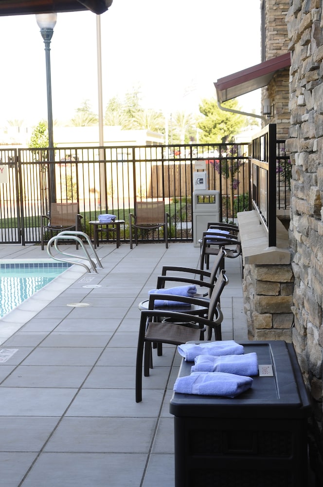 Towneplace Suites Redding 31/31