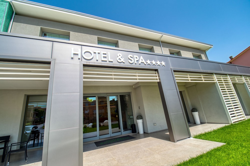 Hotel Bramante Spa 1/59