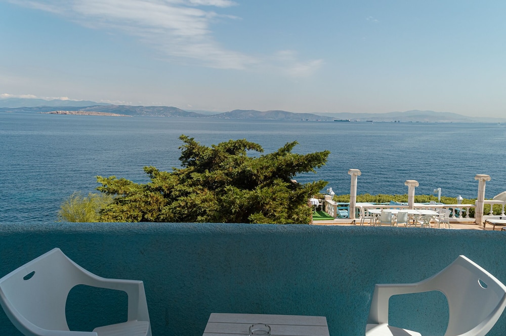 Hotel-Mistral Aegina 31/50