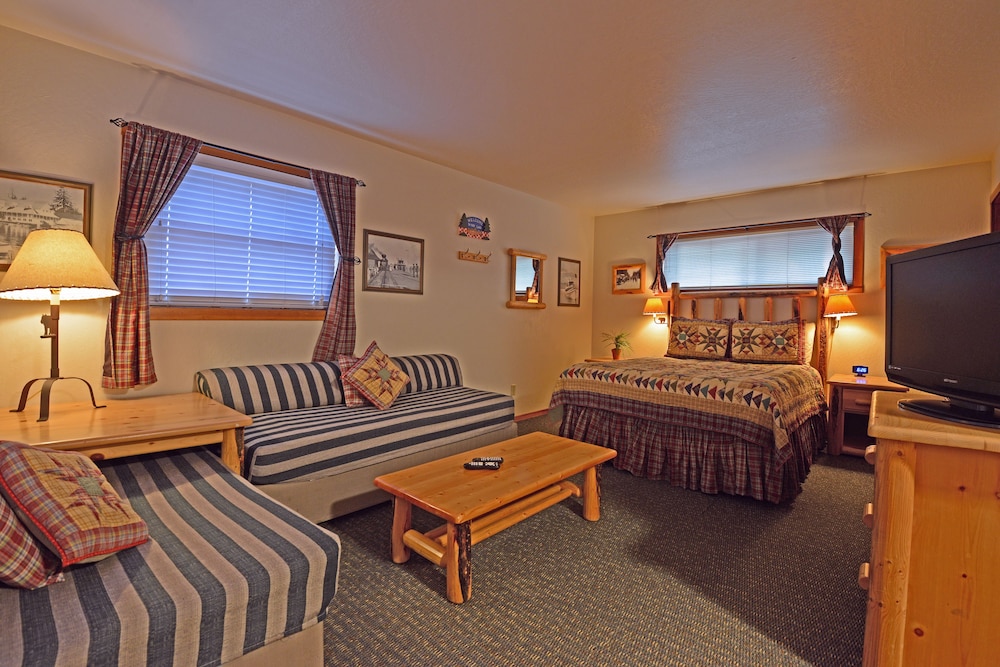 Franciscan Lakeside Lodge 37/73