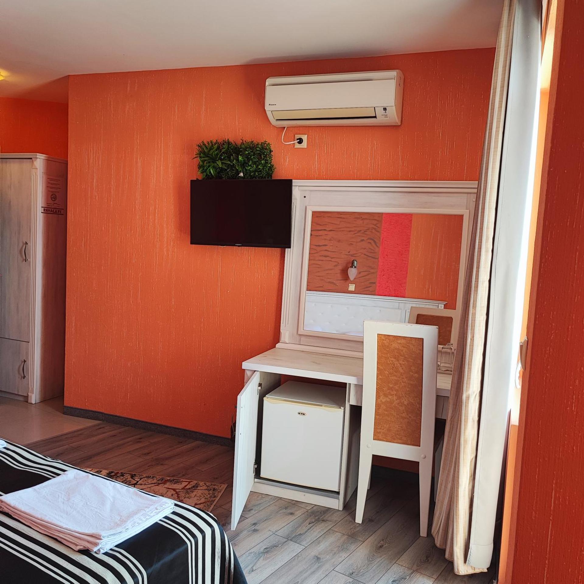 Hotel Paros 35/50
