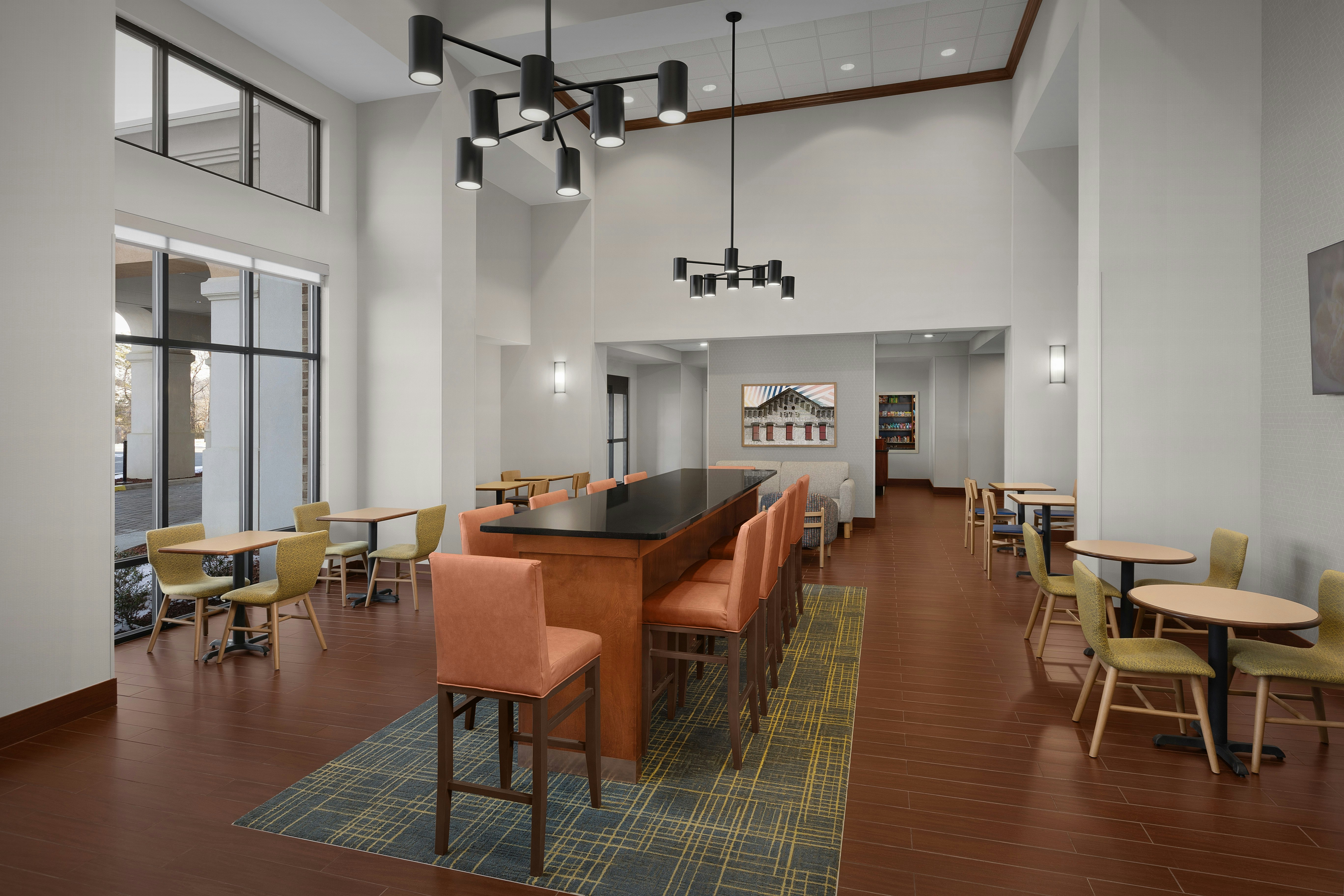 Hampton Inn Suites Lynchburg 28/37
