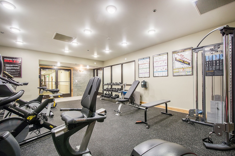 Shadow Ridge Resort Hotel By All Seasons Resort Lodging 47/77