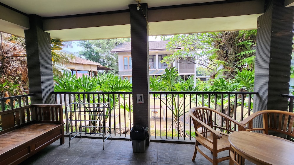 Summer Hill 30/50
