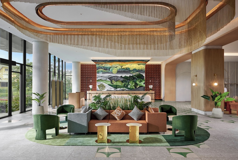 Artotel Living World Kota Wisata 28/55