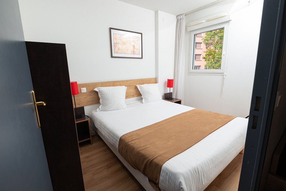 Privilodges Apparthotel Lyon Lumiere 10/26