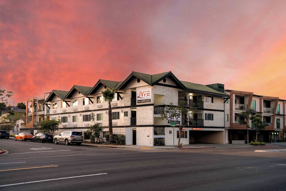 Sunrise Inn San Diego 4/44