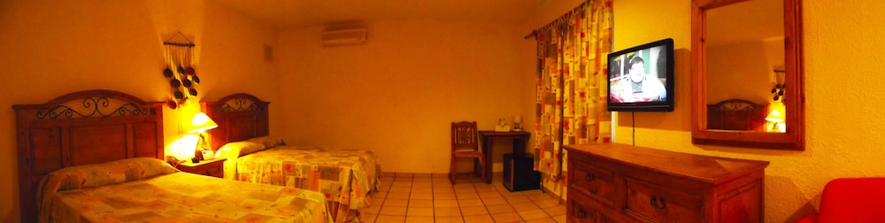 Hacienda Bugambilias 52/71