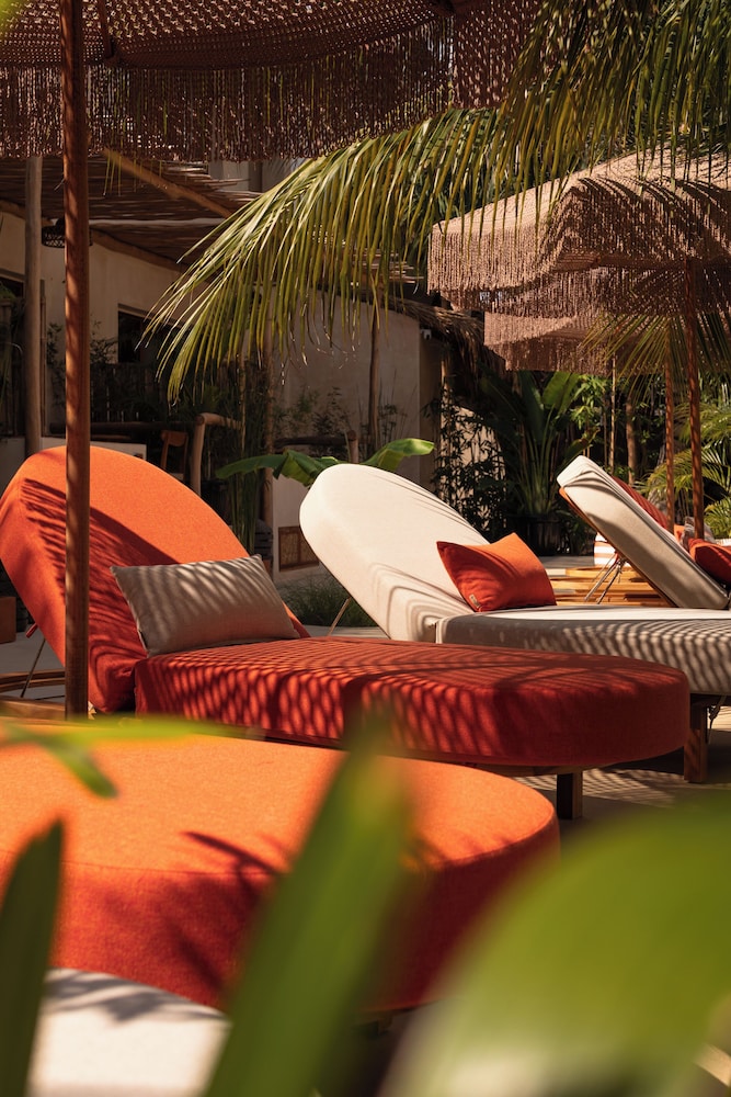 Divino Gili Air 42/47